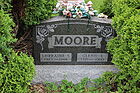 Moore2C_Gle.jpg