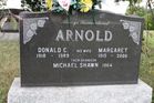 Arnold2C_D_M___M.jpg