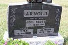 Arnold2C_Joel_Scott___Evan___Alfreda.jpg
