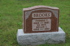 Brooks2C_Tho.jpg